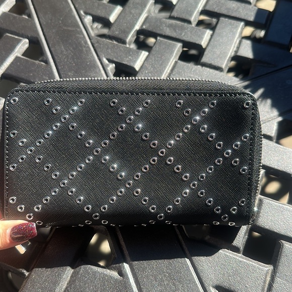 Michael Kors Wallet - Picture 3 of 3